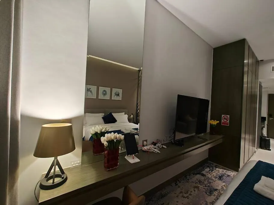 Appartement Lemodcasa - Modern Chic Studio Dubaï