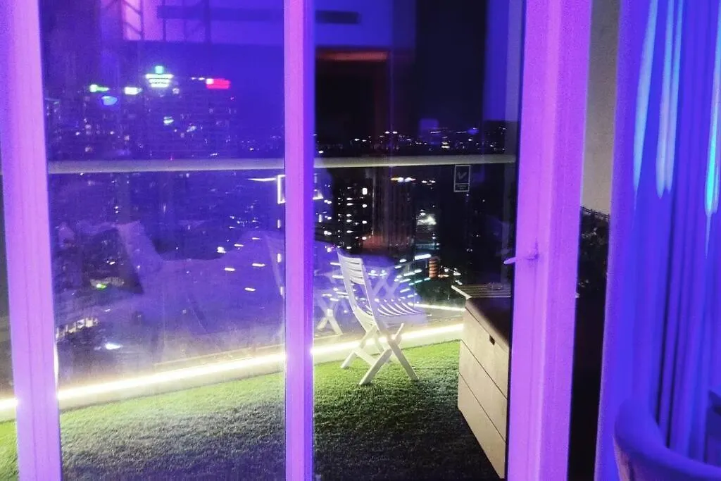 Lemodcasa - Modern Chic Studio Dubaï