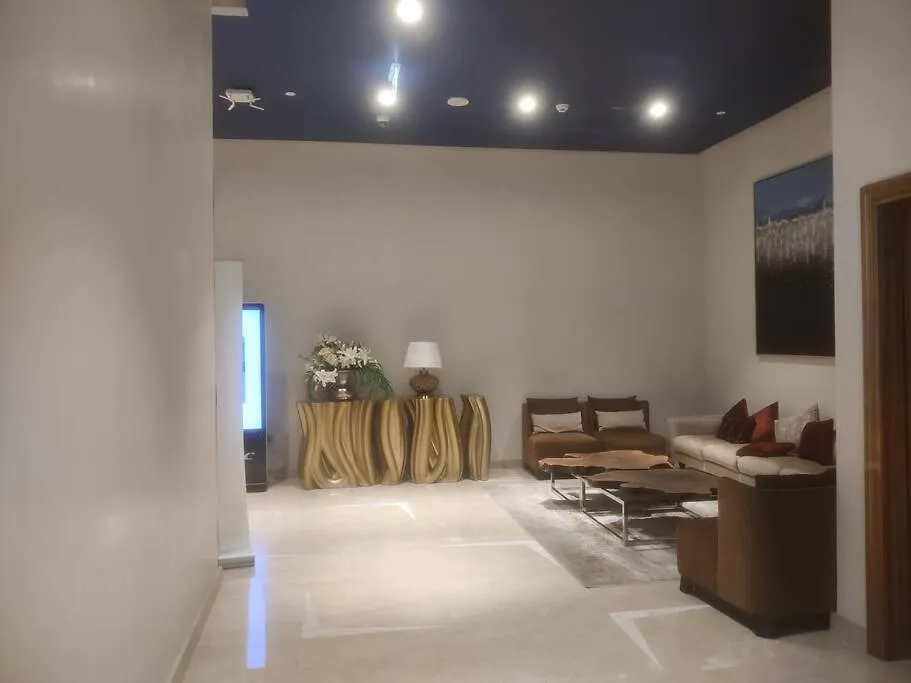 Lemodcasa - Modern Chic Studio Dubai Apartment